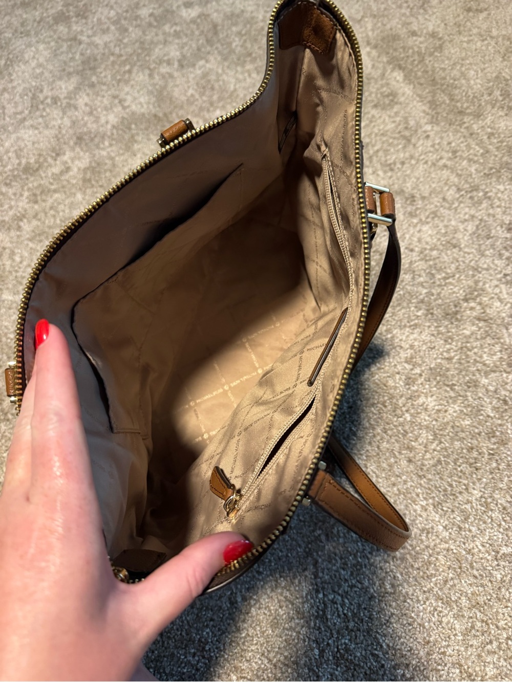 Brown Leather Two Tone Michael Kors Shoulder Bag - Picture 3 of 13